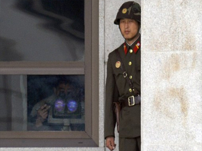 Έφθασε αμερικανική αντιπροσωπεία στη Β. Κορέα