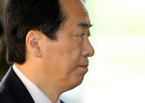 Σε δύσκολη θέση ο Naoto Kan