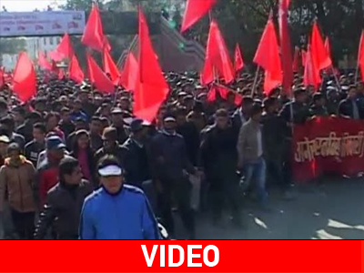 Νεπάλ: Φως στο τούνελ της πολιτικής κρίσης