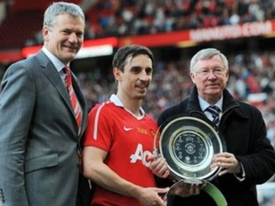 Τελευταία παράσταση για Νέβιλ