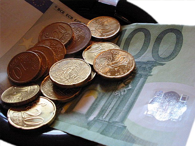 Από τον Ιανουάριο του 2016 τα… σπουδαία με το νέο μισθολόγιο