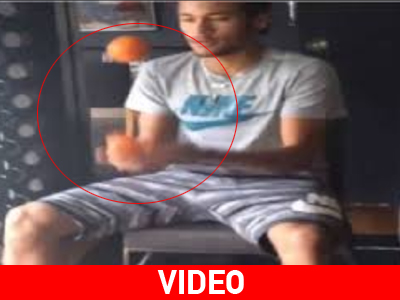 Κόλπα με… πορτοκάλια από τον Νεϊμάρ! Κόλπα με… πορτοκάλια από τον Νεϊμάρ!