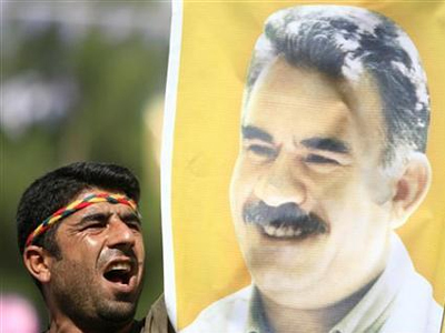 «Προχωρούν οι ειρηνευτικές συνομιλίες»