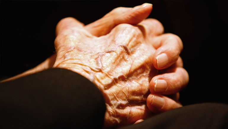 Άγνωστοι έκλεψαν τη σύνταξη… και τη ζωή ηλικιωμένου!