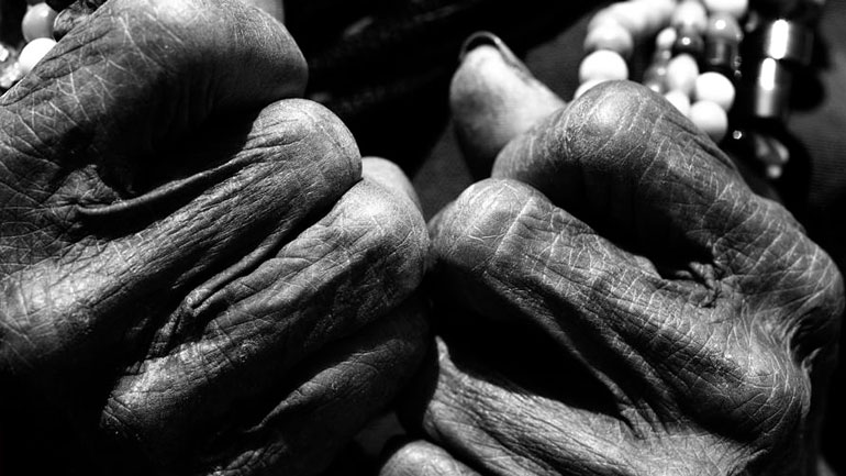 Λήστεψαν ηλικιωμένο στη Θεσσαλονίκη