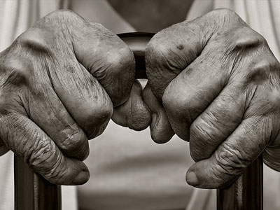 Λήστεψαν ηλικιωμένο στα Ιωάννινα