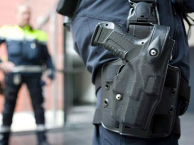 Γ. Πανούσης: «Το θέμα δεν είναι ο αφοπλισμός, αλλά η εκπαίδευση των αστυνομικών»