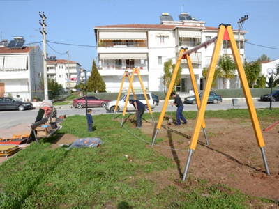 Εντολή για λουκέτο στις παιδικές χαρές στον Δήμο Πατρέων