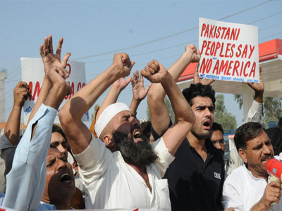 Αντιαμερικανική διαδήλωση στο Πακιστάν
