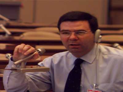 Διαφωνεί με το ενδεχόμενο επέμβασης στη Συρία