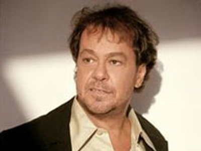 «Το να μεγαλώνεις είναι αναπόφευκτο»