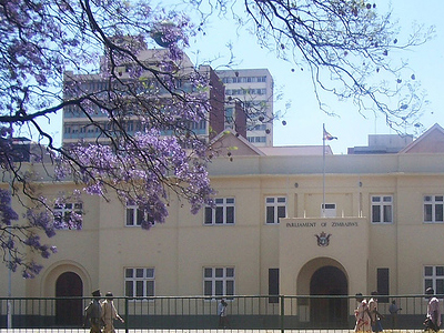 Δάνειο από την Κίνα για δημιουργία… πανεπιστημίου