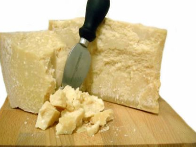 Μάχη με τον χρόνο για την παρμεζάνα