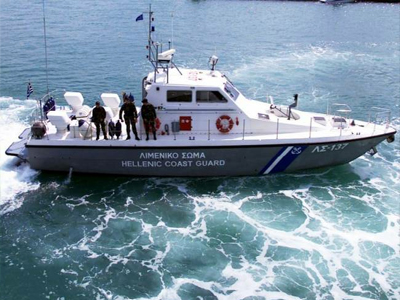 Οι άνδρες του Λιμενικού απέτρεψαν τα χειρότερα