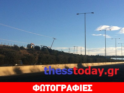 Λύγισαν κολόνες της ΔΕΗ από τους ισχυρούς ανέμους