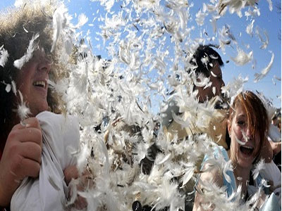 Μαξιλαροπόλεμος διοργανώνεται στη Θεσσαλονίκη!