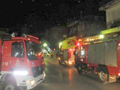 Πάνω από 100 κλήσεις στην Πυροσβεστική για πτώση αντικειμένων