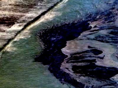 Θαλάσσια ρύπανση στο Αίγιο