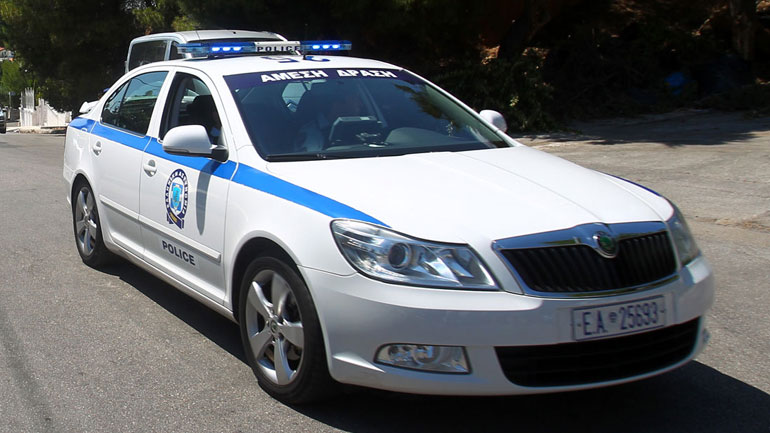 Εμφανιζόταν ως «πλασιέ» και αφαιρούσε χρήματα από σπίτια