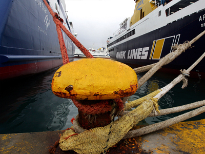 Χωρίς πλοία μέχρι το πρωί της Δευτέρας