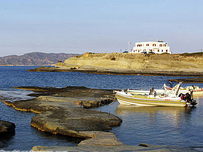 Επειγόντως αγροτικό ιατρείο στα Πολλώνια Μήλου