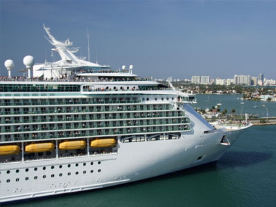 Στο έλεος των ακτοπλοϊκών εταιρειών οι απλήρωτοι ναυτικοί