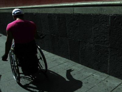 Σαρωτικές αλλαγές στα προνοιακά επιδόματα