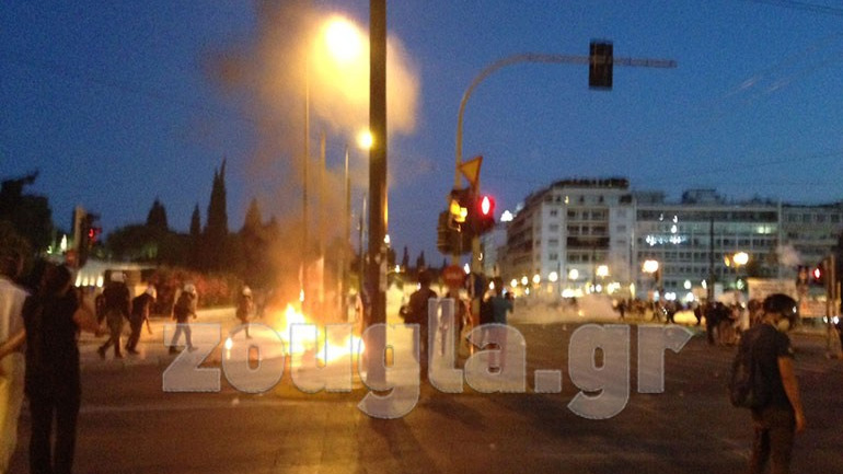 Στον εισαγγελέα 26 άτομα για τα επεισόδια στο Σύνταγμα