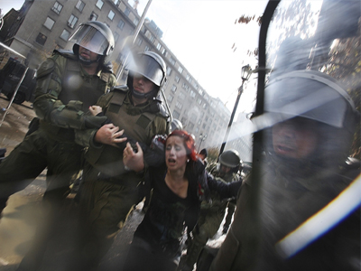 Βίαιες συγκρούσεις στη Χιλή