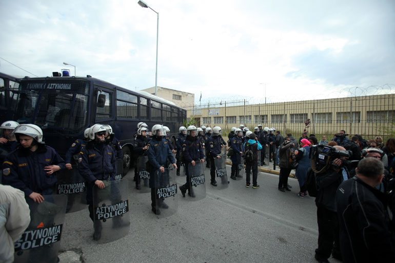Διμοιρίες αστυνομικών παρατεταγμένες στον Κορυδαλλό