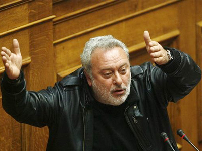 Πυρά Ψαριανού κατά Κωνσταντόπουλου