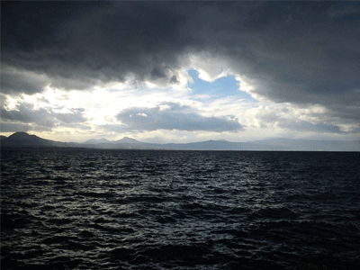 Νεφώσεις και τοπικές βροχές