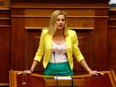 Ραχήλ Μακρή: «Εγώ θα ψήφιζα “παρών” γιατί δεν έχω μελετήσει ακόμη τη λίστα Βαρουφάκη»