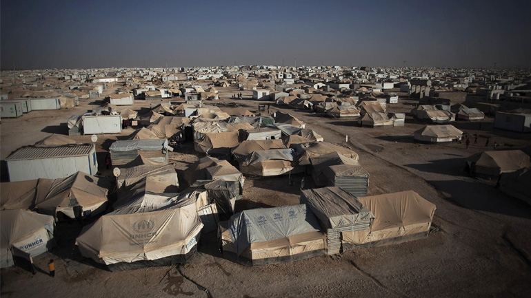 Μειωμένη κατά 50% η επισιτιστική βοήθεια του ΟΗΕ στους πρόσφυγες από τη Συρία