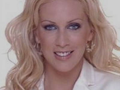 Ικανοποιημένη με τον εαυτό της