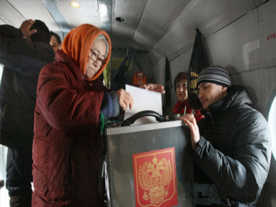 Ρωσία: Ψηφοφόρος ετών… 122!