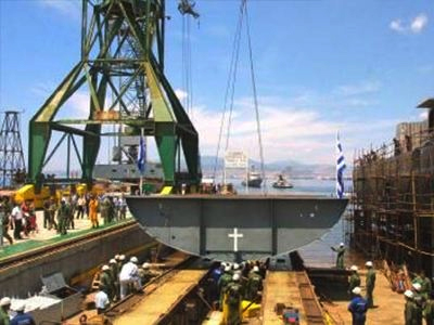 Πορεία διαμαρτυρίας των εργαζομένων στα Ναυπηγεία Σκαραμαγκά