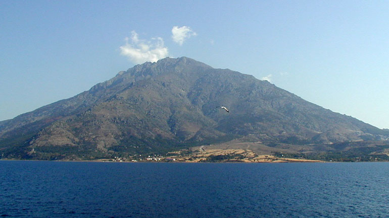 Αλεξανδρούπολη: Καταγγέλλουν ακτοπλοϊκό αποκλεισμό της Σαμοθράκης