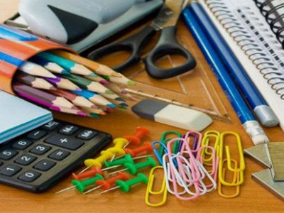 Συγκέντρωση σχολικών ειδών για τους μαθητές της Καλαμαριάς