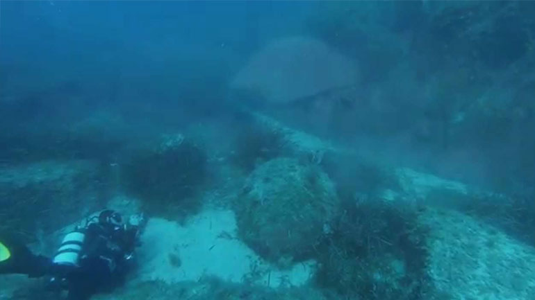 Ρέθυμνο: Νάρκη σε απόσταση… αναπνοής από λουόμενους