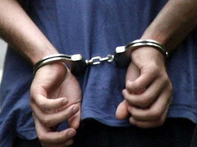 Έκρυβαν μετανάστες στο φορτηγό τους