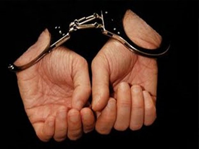 Συνελήφθησαν διακινητής και μετανάστες στην Πάτρα