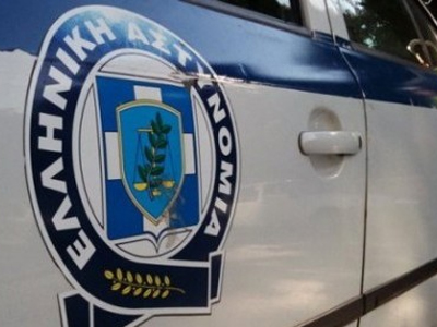 Έστησε παγίδα στους εκβιαστές του