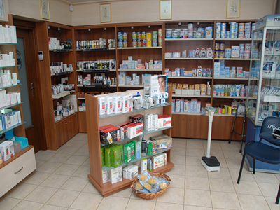 Ανοικτά τα φαρμακεία αλλά χωρίς πίστωση