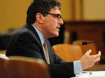 Η.Π.Α.: Παραίτηση επιτρόπου της IRS