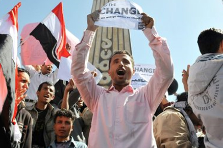 «Η λαϊκή εξέγερση μακροπρόθεσμα θα φέρει ανάπτυξη»