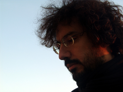 «Ο ρομαντισμός στο πολιτικό το τραγούδι»