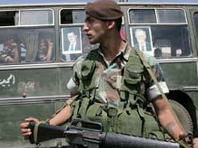 Φήμες για εκτελέσεις στρατιωτών στη Συρία