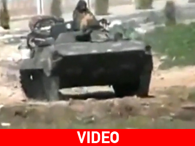 Συρία: Βομβαρδισμοί στη σκιά των οικονομικών κυρώσεων