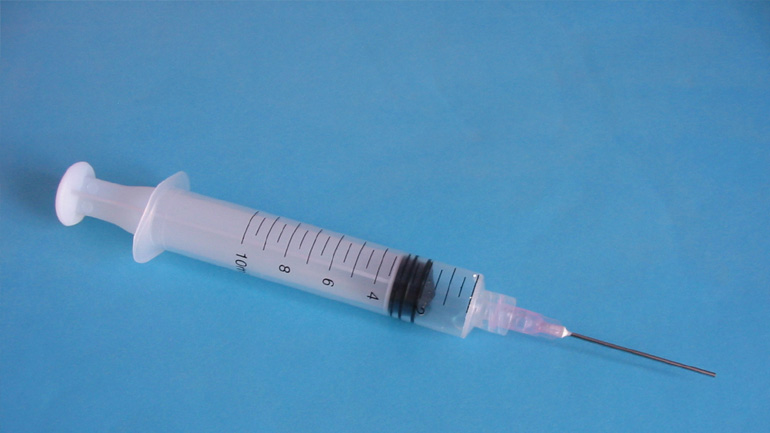 Ληστεία σε φαρμακείο με απειλή… σύριγγας